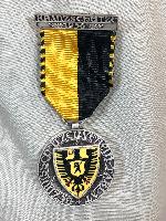 Médaille Insigne Suisse Huguenin Le Locle 1956
