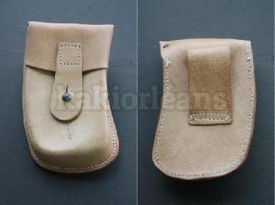 Porte chargeur en cuir naturel armée Tchèque.