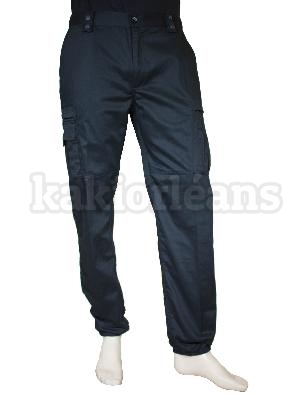 Pantalon Action noir mat.