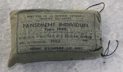 Pochette de pansements Armée Française guerre d'Algérie